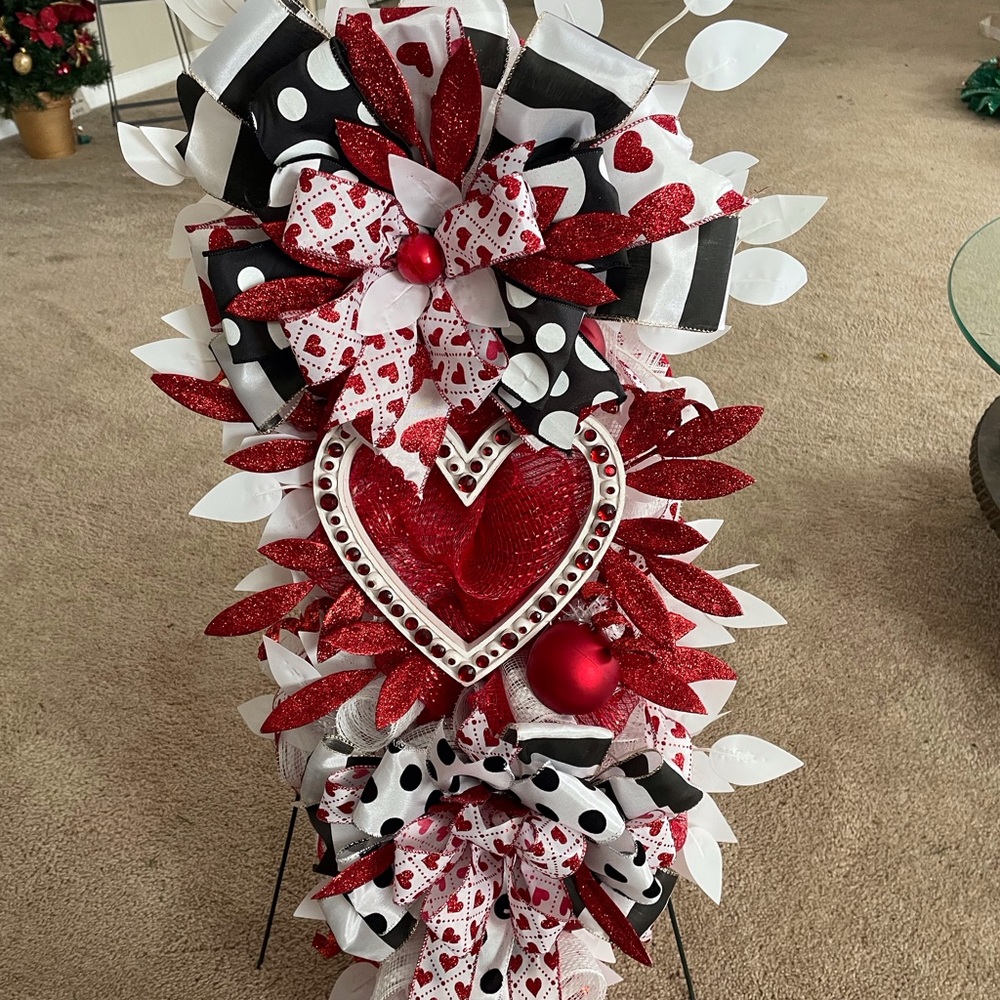Valentine Festive Red and White Heart Wreath